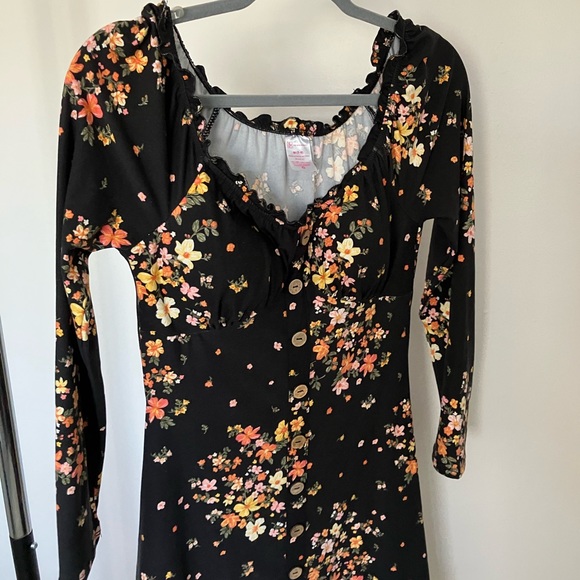 Floral Dress - Picture 2 of 3